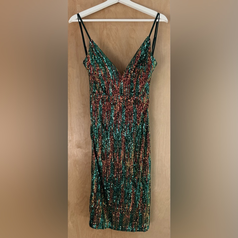 Baltic Born Michelle Sequin Dress - Picture 4 of 15